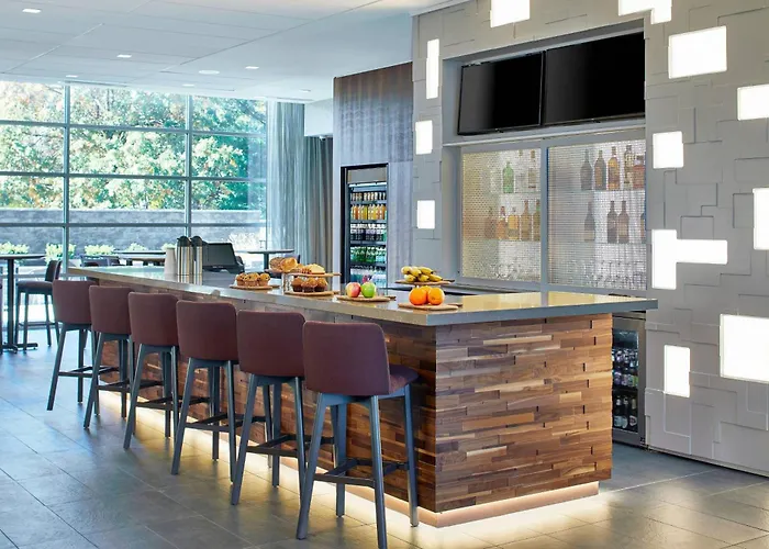 Courtyard By Marriott Albany Airport