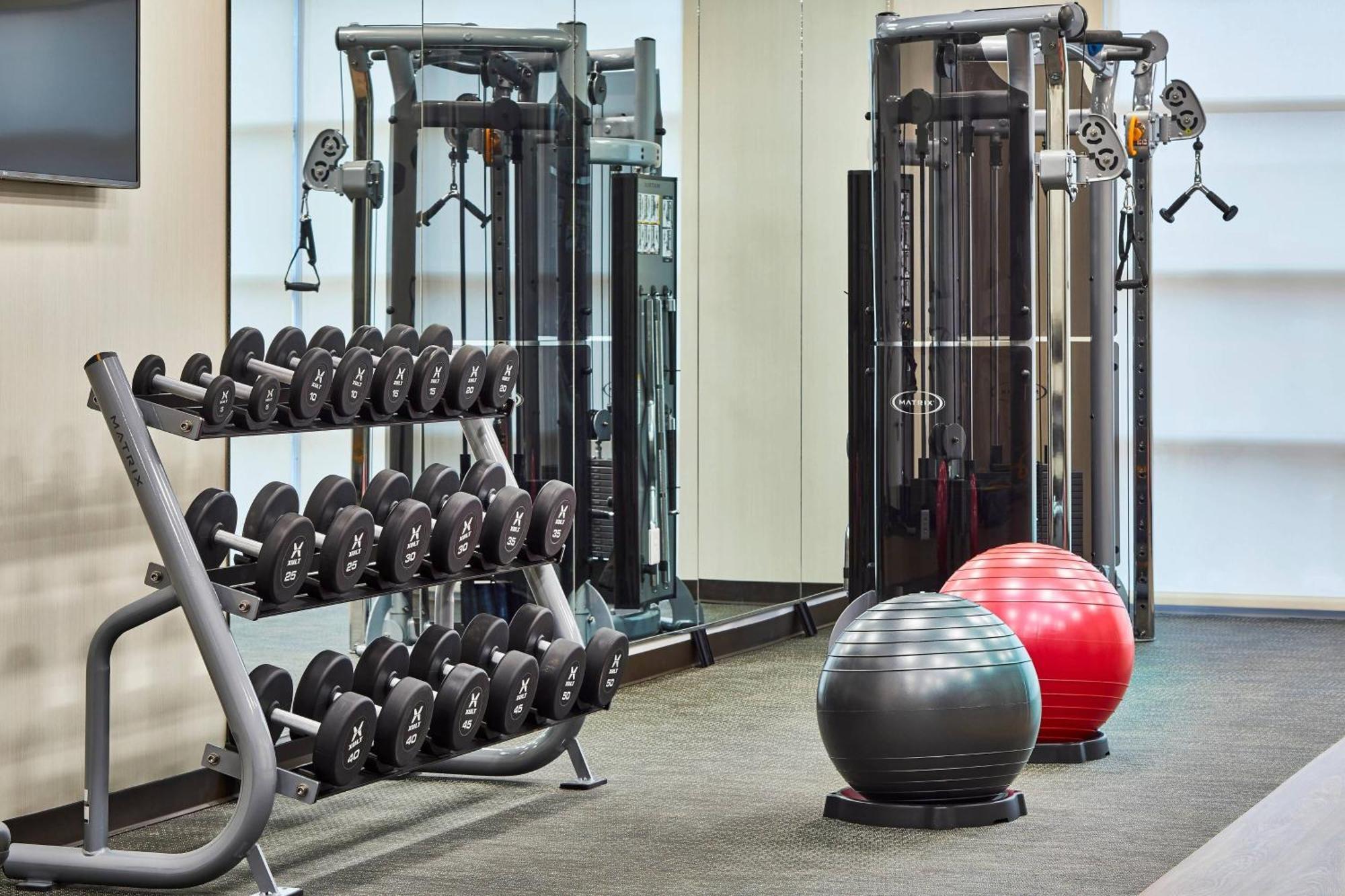 Courtyard By Marriott Airport Hotel Albany